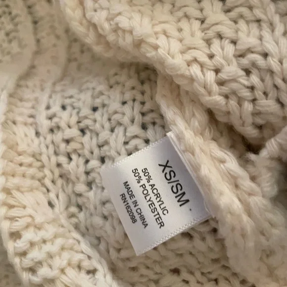 Taylor Swift Red cardigan - Picture 3 of 5